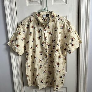 Men’s Mickey Mouse All Over Print Button Down XL BNWT